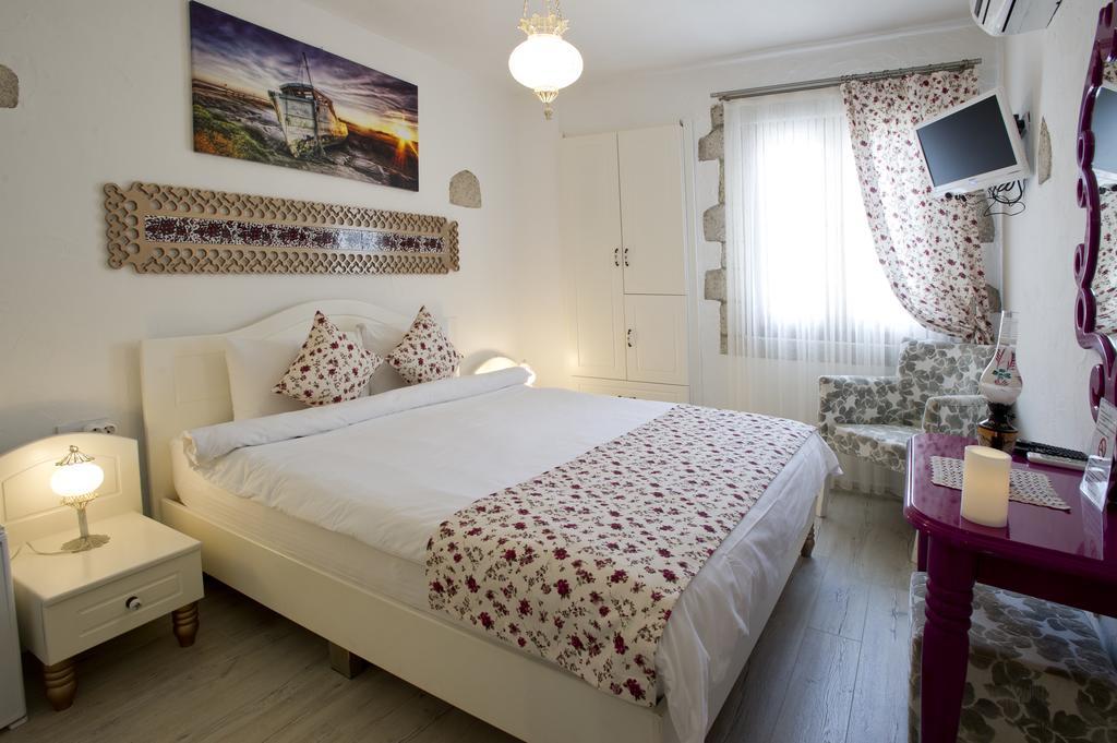 Lodos Butik Hotel Алакати Екстериор снимка
